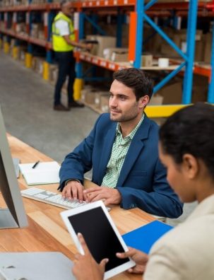 warehouse-managers-workin